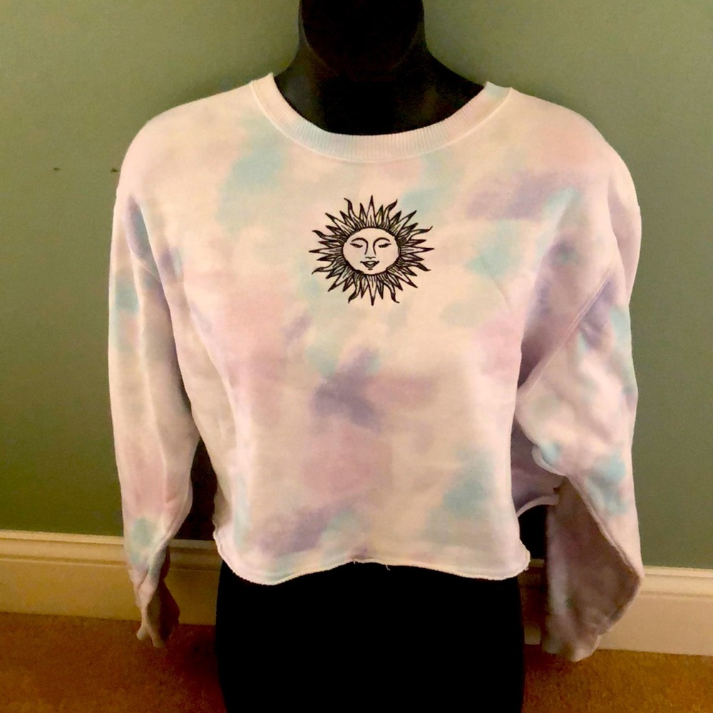 Multi colored cropped sweatshirt